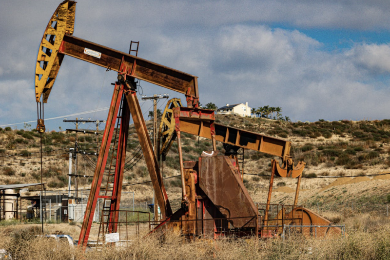 Oil Prices Dip as Trade Tensions Weigh on Demand