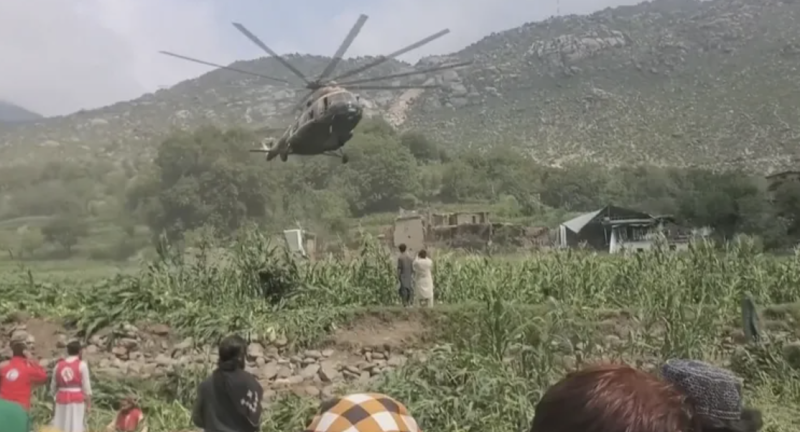 زلزال أفغانستان يحصد أكثر من ألف قتيل.. ويدمر آلاف المنازل