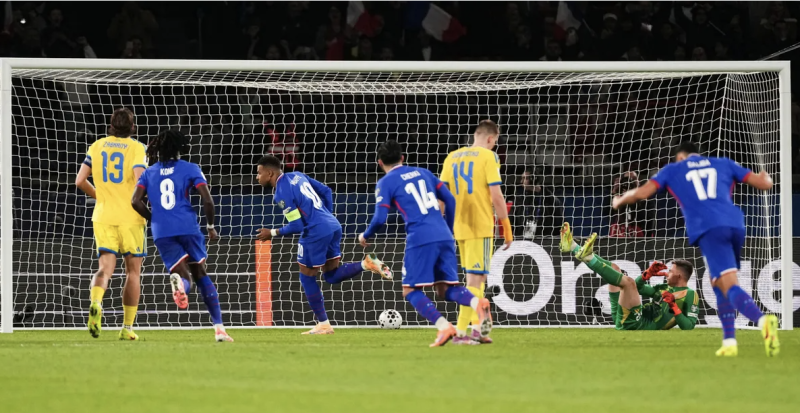 فرنسا تصعد لكأس العالم 2026 برباعية في أوكرانيا