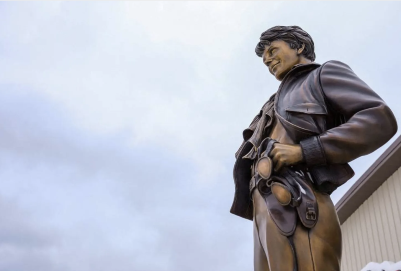 US National Archives Releases Amelia Earhart Records Promised by Trump