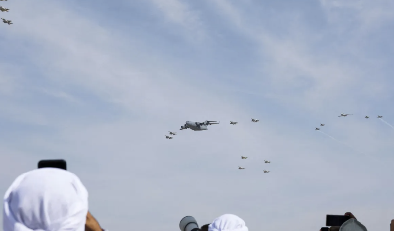 معرض دبي للطيران يصنع التاريخ بصفقات تفوق 202 مليار دولار