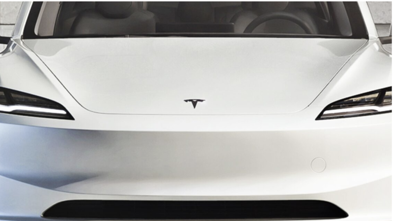 New scandal for Tesla – doors that won’t open reportedly caused another deadly tragedy, new lawsuit says