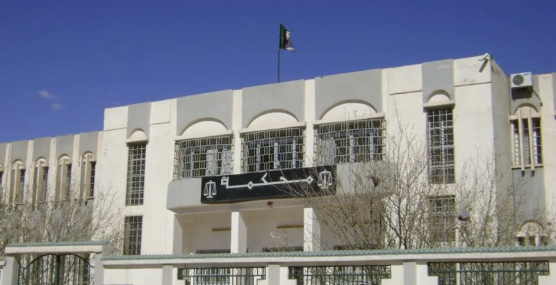 باريس تعلق على سجن صحفي فرنسي في الجزائر