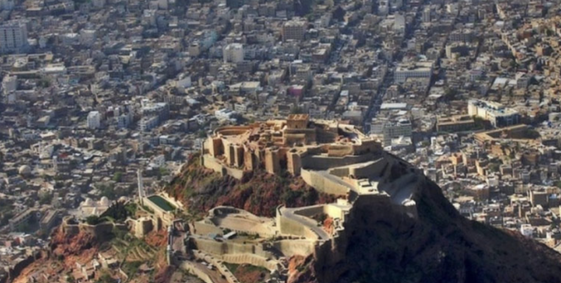 اشتبكات عنيفة في تعز بين القوات اليمنية ومليشيات الحوثي