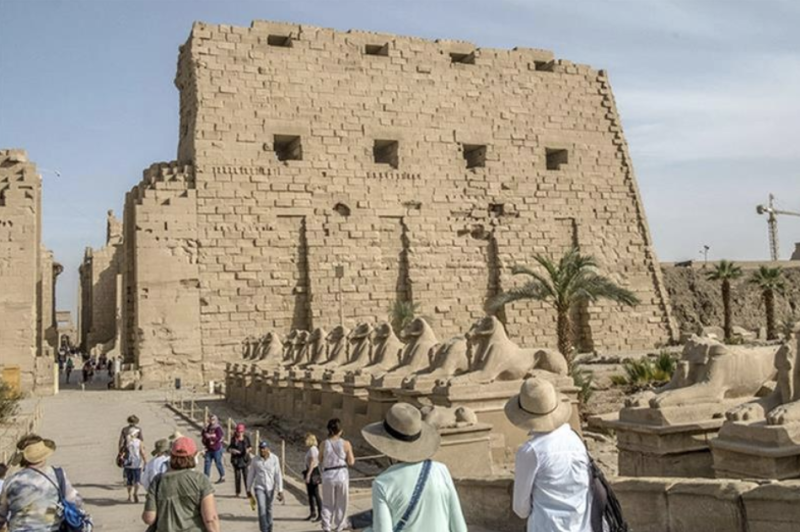 Egypt denies raising entry visa fee to $45