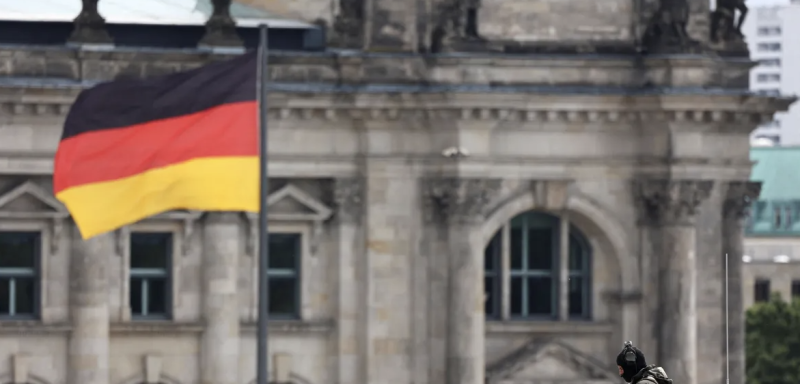 ألمانيا تصدر 100 ألف تأشيرة لم شمل عائلات اللاجئين في 2025