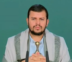 Yemen : Houthi leader emphasizing the group's determination to continue their attacks on ships in the Red Sea