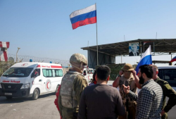 Thousands of Syria Alawites seek refuge in Russian air base