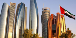 الإمارات تفعلها أولاً.. منظومة تشريعية مدعومة بـ AI