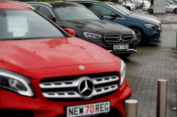 UK’s car output drops in April, sees worst start to year since 2009