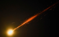 Iran launches new strikes on Israel as Israeli attack widens