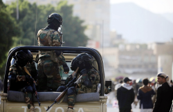 Yemen : Houthi Rebels Release 20 UN Staff Members After Raid on Sanaa Compound