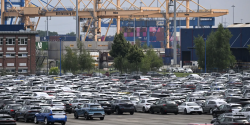 مبيعات السيارات في أوروبا تواصل النمو للشهر الرابع