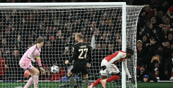 أرسنال ينتزع صدارة دوري الأبطال بفوز "نادر" على بايرن ميونيخ