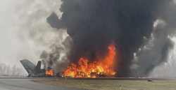 6 dead after private jet crashes in North Carolina