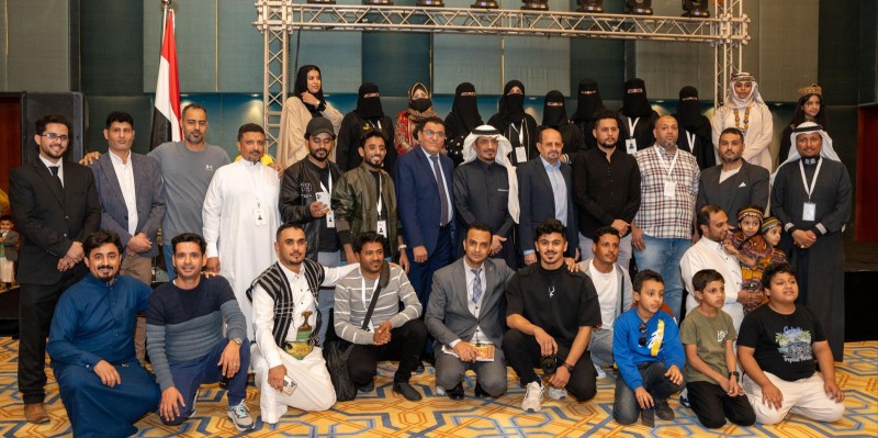 "An unprecedented success for theYemen Aslaf Cultural Forum" ... coulors of Yemen shine in the sky of Riyadh