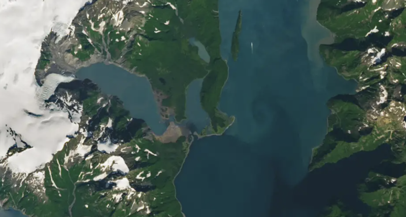 Earthquake strikes off Alaska prompting tsunami advisory