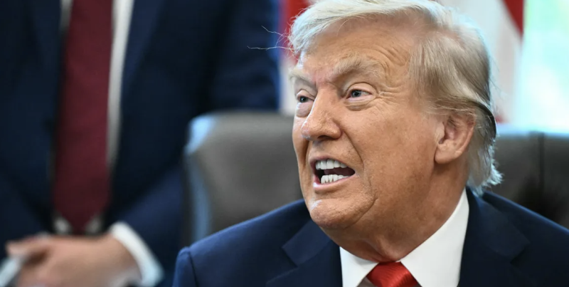 ترامب يشكك في لقاء بوتين وزيلينسكي ويلوح بدعم جوي لوقف الحرب