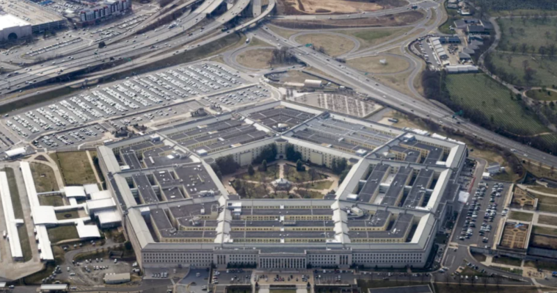 Division in the Heart of the Pentagon: Debate Over the American Defense Plan