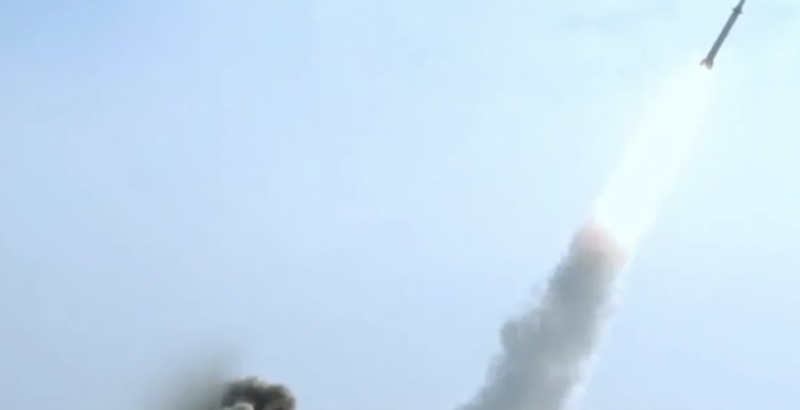 إسرائيل تعترض صاروخا أطلق من اليمن