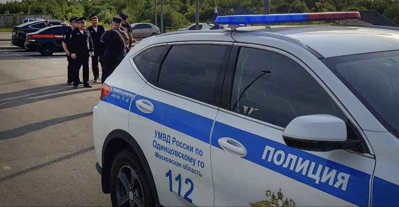 "اللص النائم".. أغرب ضيف ينتظر سيدة في منزلها