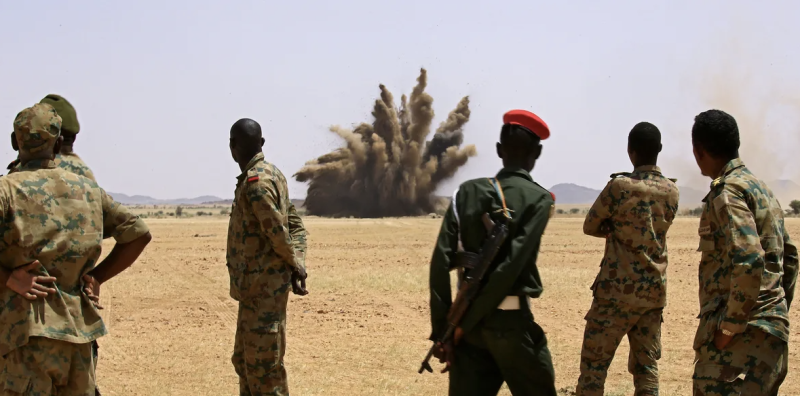 فرار جنود سودانيين إلى جنوب السودان بعد سقوط حقل هجليج