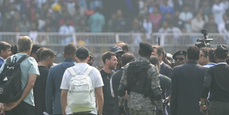 ميسي في الهند.. جولة تاريخية تتحول إلى كارثة وطنية وعنف