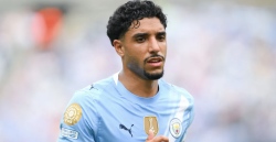 مرموش يغيب عن قمة مانشستر بعد إصابته مع منتخب مصر