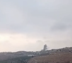 الجيش الإسرائيلي يهاجم أهدافا لحزب الله في جنوب لبنان