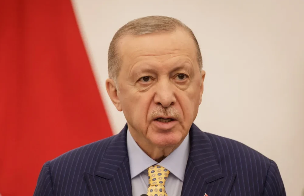 أردوغان يصف المحتجين بـ "إرهابيي الشوارع"