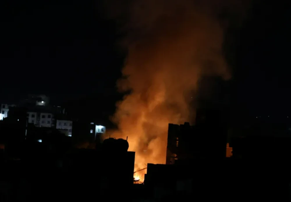 أكثر من 40 غارة.. واشنطن تكثف ضرباتها على معاقل الحوثيين