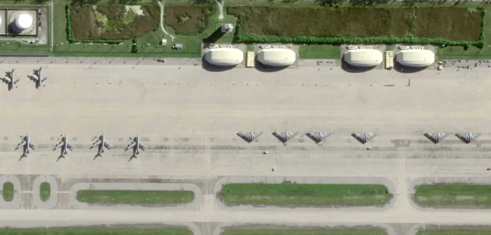 تقرير أميركي يكشف موعدا مرجحا لضربة عسكرية على إيران