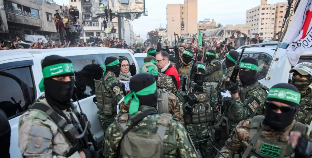 حماس تنشر مقطعا جديدا لإسرائيليين محتجزين في قطاع غزة