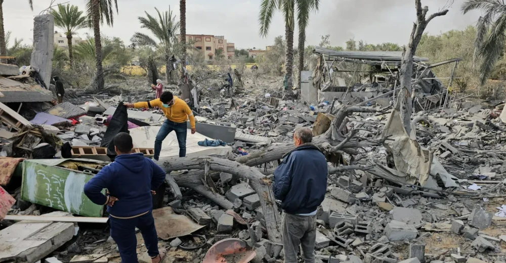 مقتل 19 فلسطينيا في غارات إسرائيلية ليلا على غزة