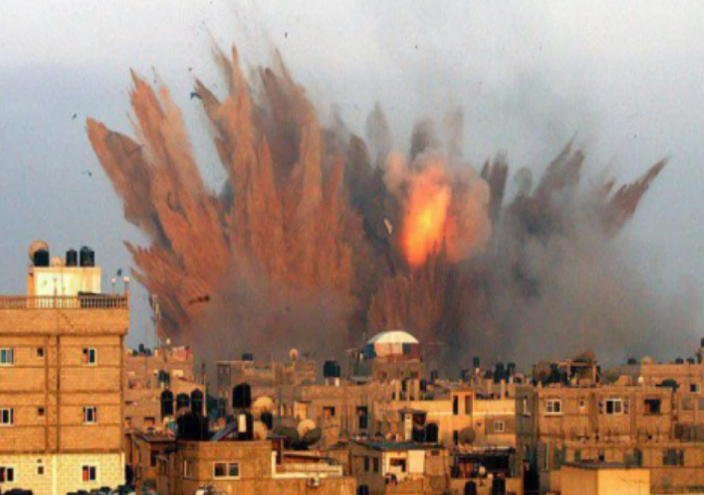 الحوثي: غارات أمريكية استهدفت جزيرة كمران غربي اليمن