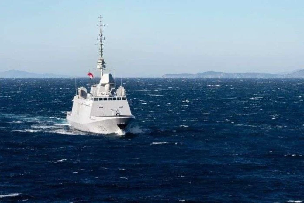 فرقاطة فرنسية تُدمّر مسيّرة أطلقها الحوثيون باتجاه البحر الأحمر