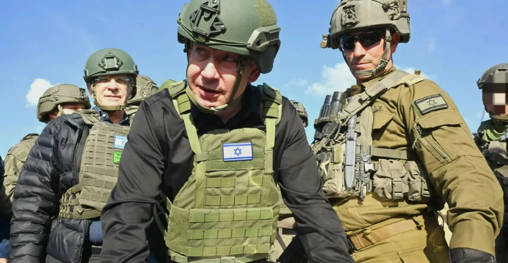 Netanyahu Pledges a "Strong Response" to Houthi Attacks