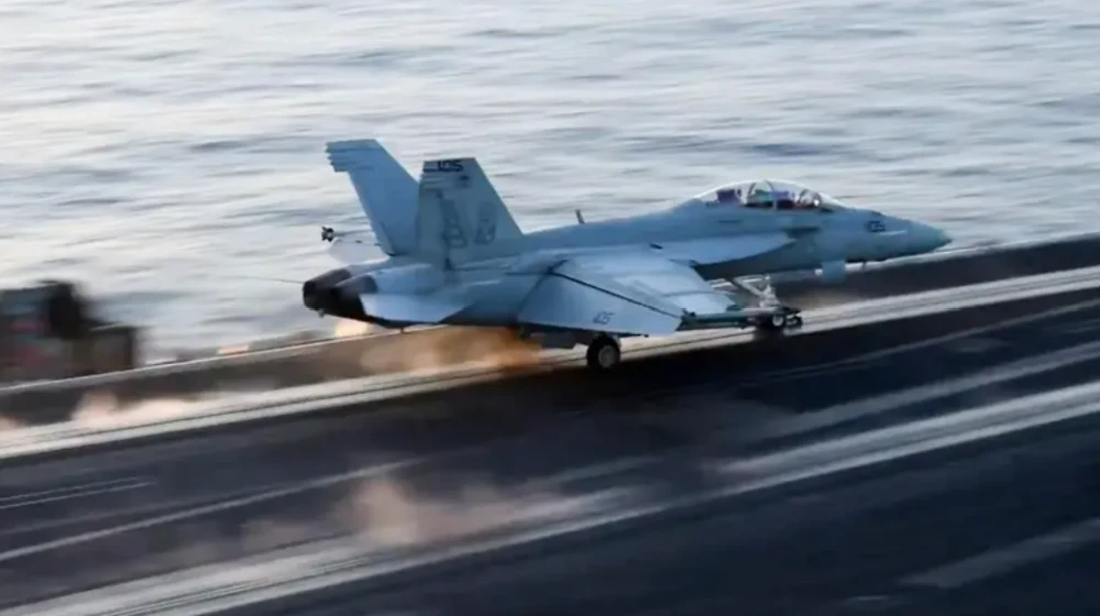 "Within Hours" ... 25 Airstrikes Targeted Houthi Positions in Hodeidah