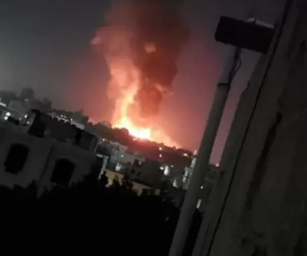 غارات أميركية على اليمن واسرائيل تتعهد بالرد على الحوثيين وإيران بعد استهداف محيط مطار بن غوريون