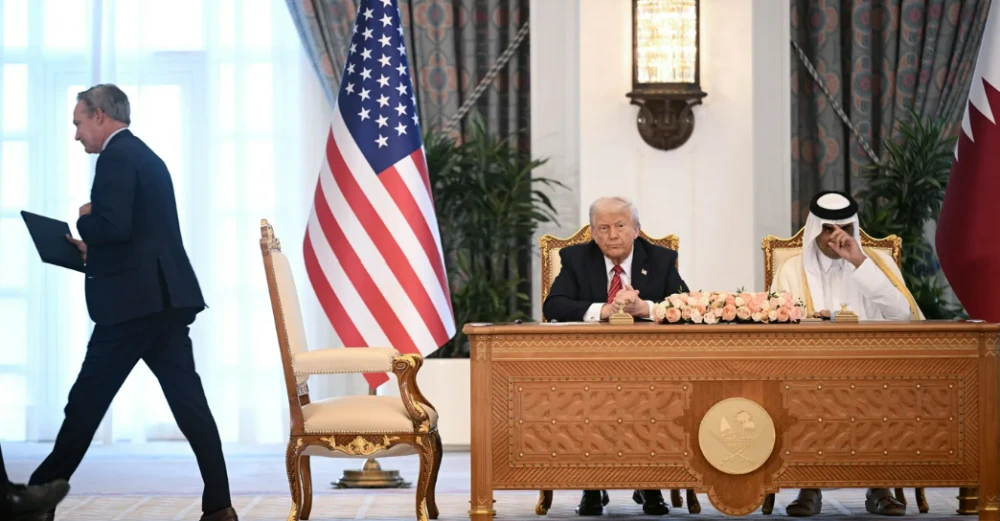 الولايات المتحدة وقطر توقعان اتفاقات في مجال الدفاع