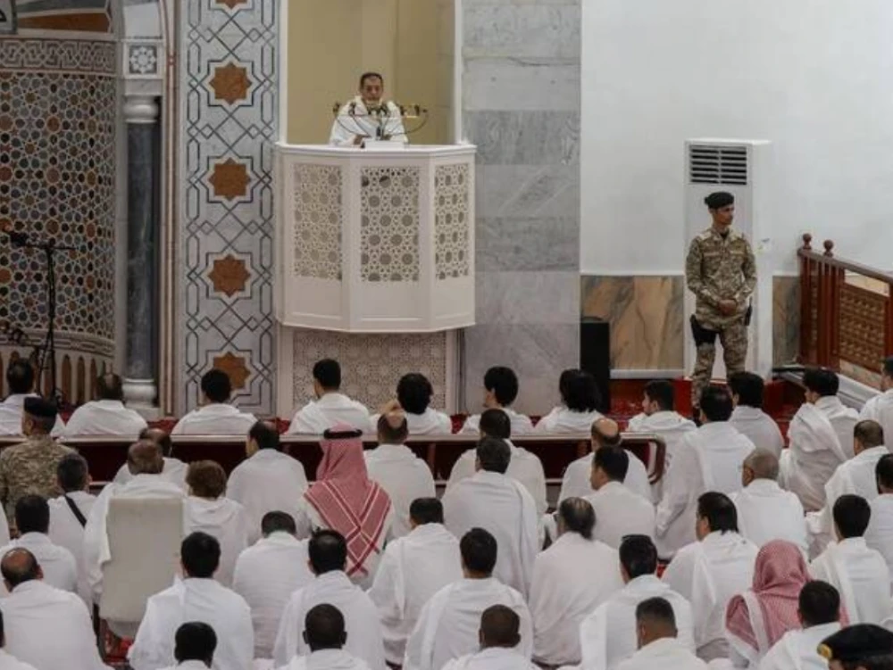 Arafat sermon emphasizes faith and unity