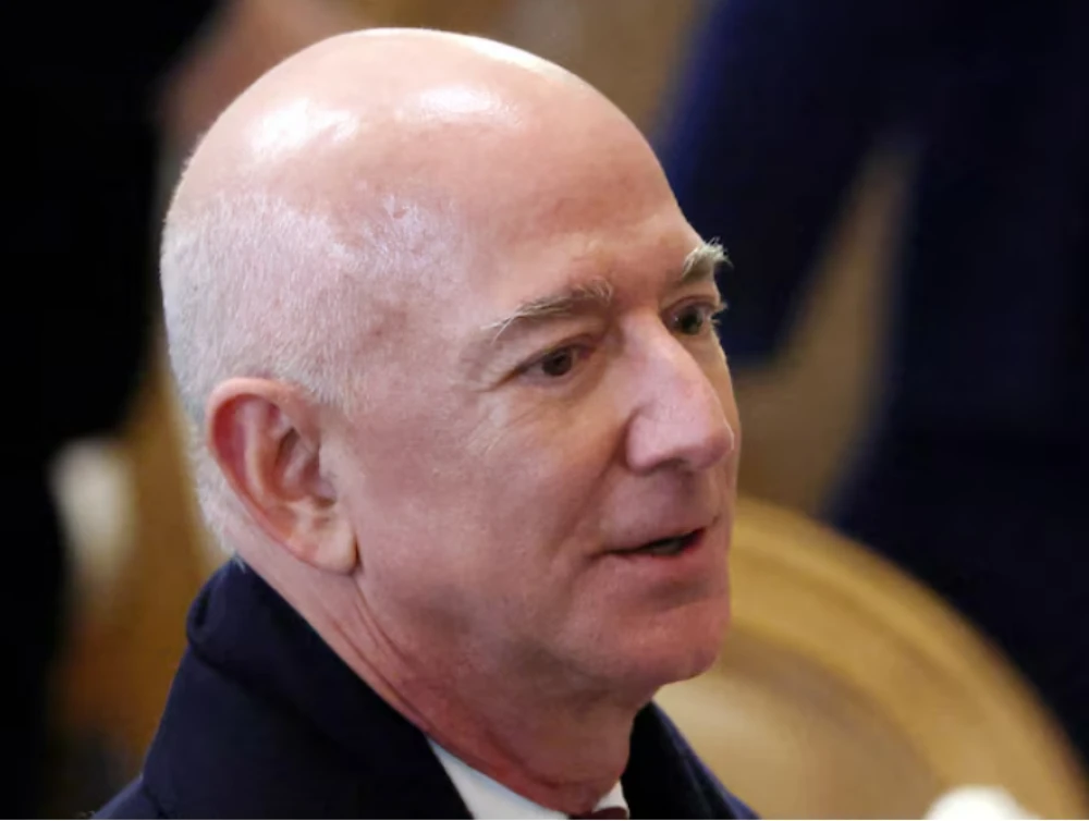 Wedding of Jeff Bezos and Lauren Sanchez moved after Venice protests