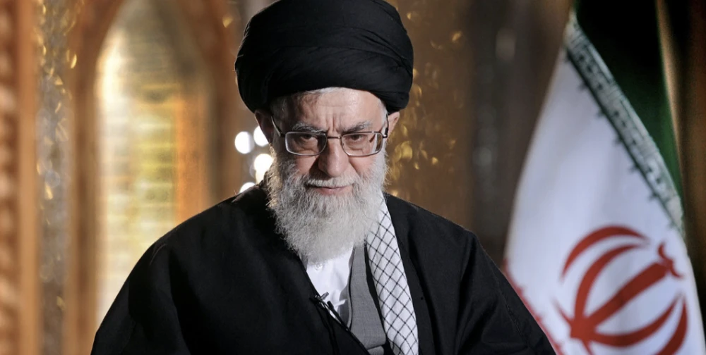 Ayatollah Khamenei: Iran can strike US regional sites