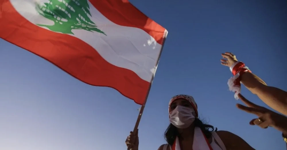 تحذير عاجل.. "قنبلة موقوتة" تهدد حياة اللبنانيين