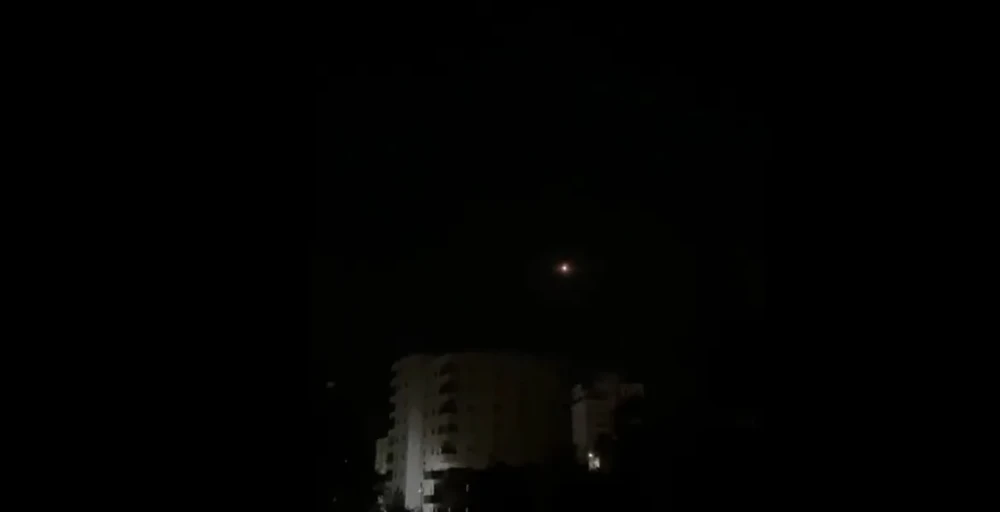 إسرائيل تعلن اعتراض صاروخ أُطلق من اليمن