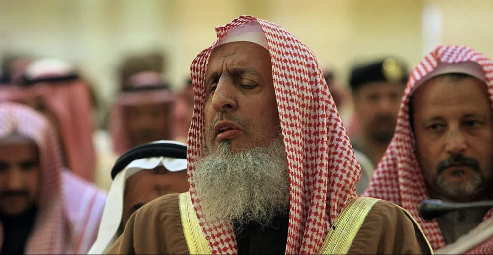 وفاة مفتي عام السعودية الشيخ عبد العزيز آل الشيخ