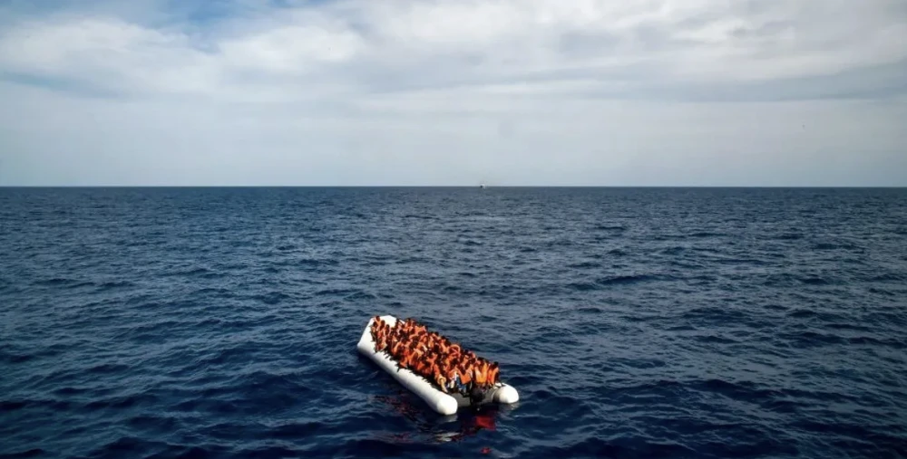 مأساة جديدة في المتوسط.. مقتل عشرات المهاجرين قبالة تونس