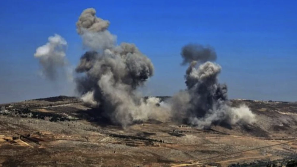 إسرائيل تستهدف مواقع وبنى تحتية لحزب الله شرق وشمال لبنان