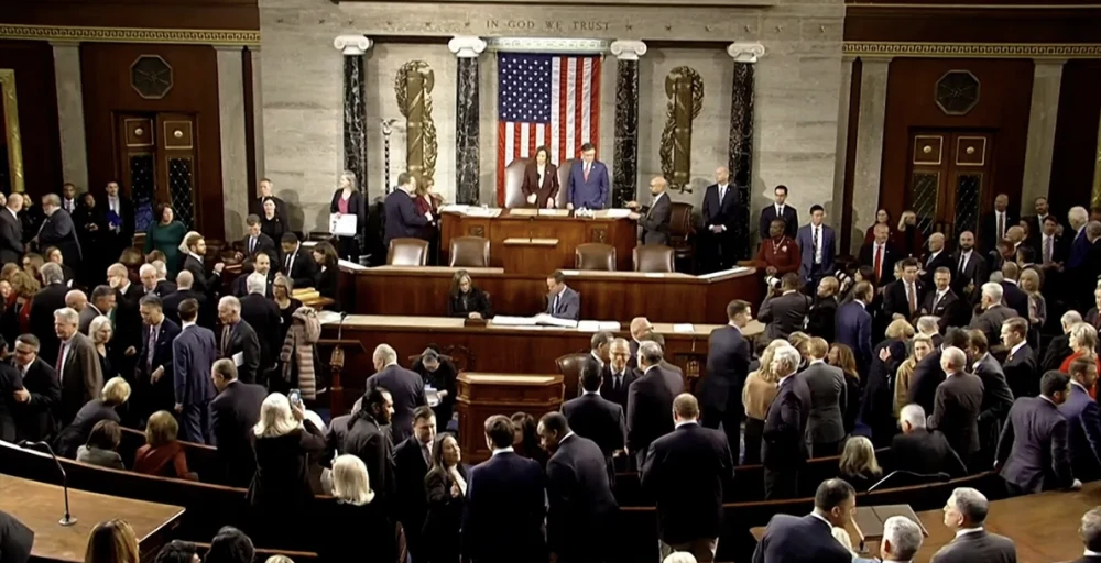 تقرير.. البيت الأبيض يضغط لإلغاء عقوبات سوريا "الأشد قسوة"