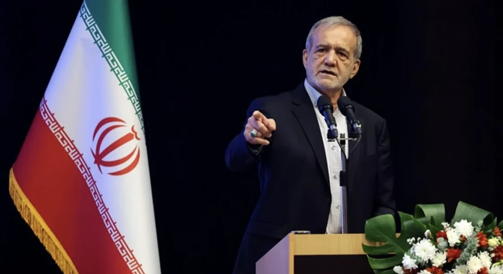 الرئيس الإيراني: سنعيد بناء المنشآت النووية بقوة أكبر